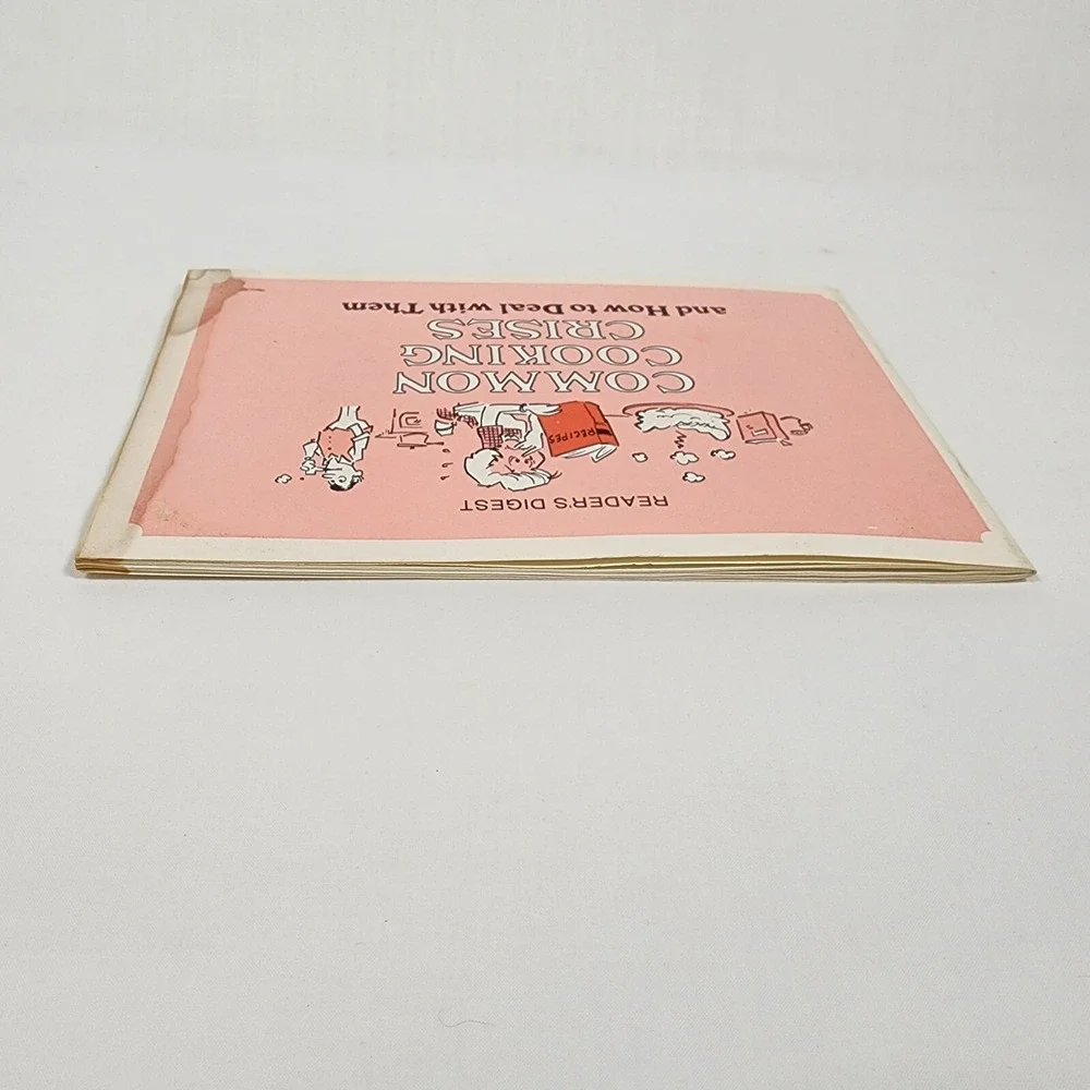 VINTAGE Reader's Digest Common Cooking Crises & How to Deal w/ Them Booklet 1973